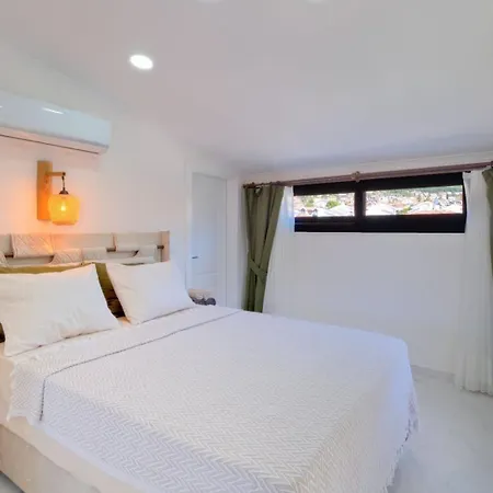 Villa Ovacik 3 Bedroom With Private Pool Hot Tub Fethiye