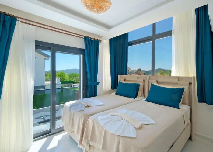 Вилла Ovacik 3 Bedroom With Private Pool Hot Tub Фетхие