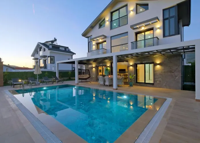 Вилла Ovacik 3 Bedroom With Private Pool Hot Tub *