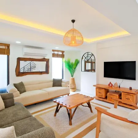 Villa Ovacik 3 Bedroom With Private Pool Hot Tub Fethiye