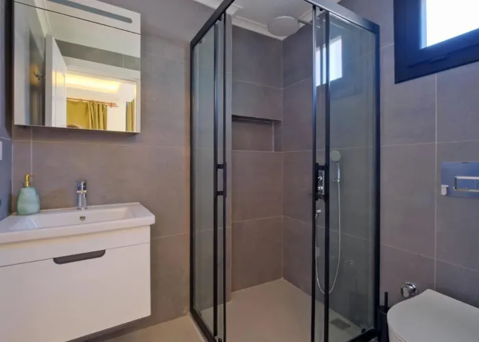 Ovacik 3 Bedroom With Private Pool Hot Tub Villa Fethiye