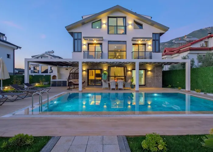 Ovacik 3 Bedroom With Private Pool Hot Tub
